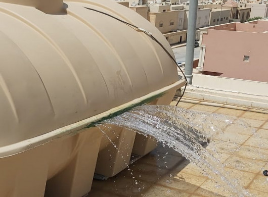 إصلاح الخزانات ولحام التشققات